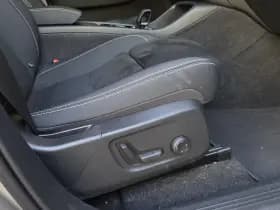 Volvo XC40 thumbnail 18