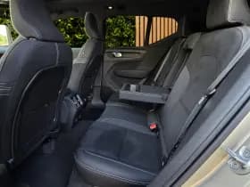 Volvo XC40 thumbnail 7
