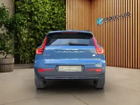 Volvo XC40 thumbnail 9