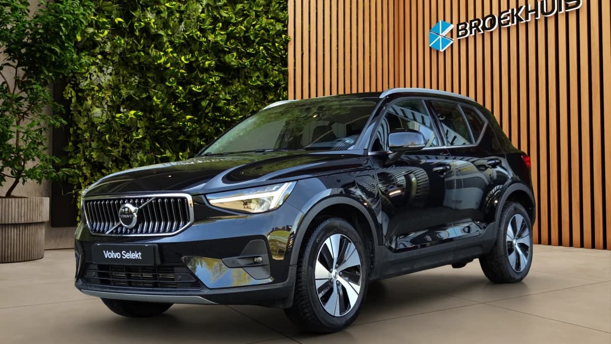 Volvo XC40 — foto 1