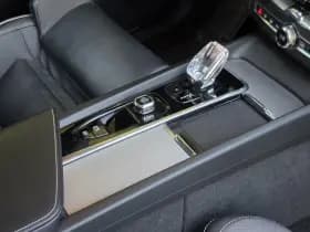 Volvo XC60 thumbnail 16
