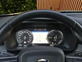 Volvo XC40 thumbnail 13
