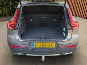 Volvo XC40 thumbnail 8