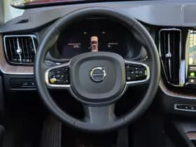 Volvo XC60 thumbnail 12