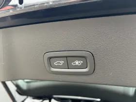 Volvo C40 thumbnail 30