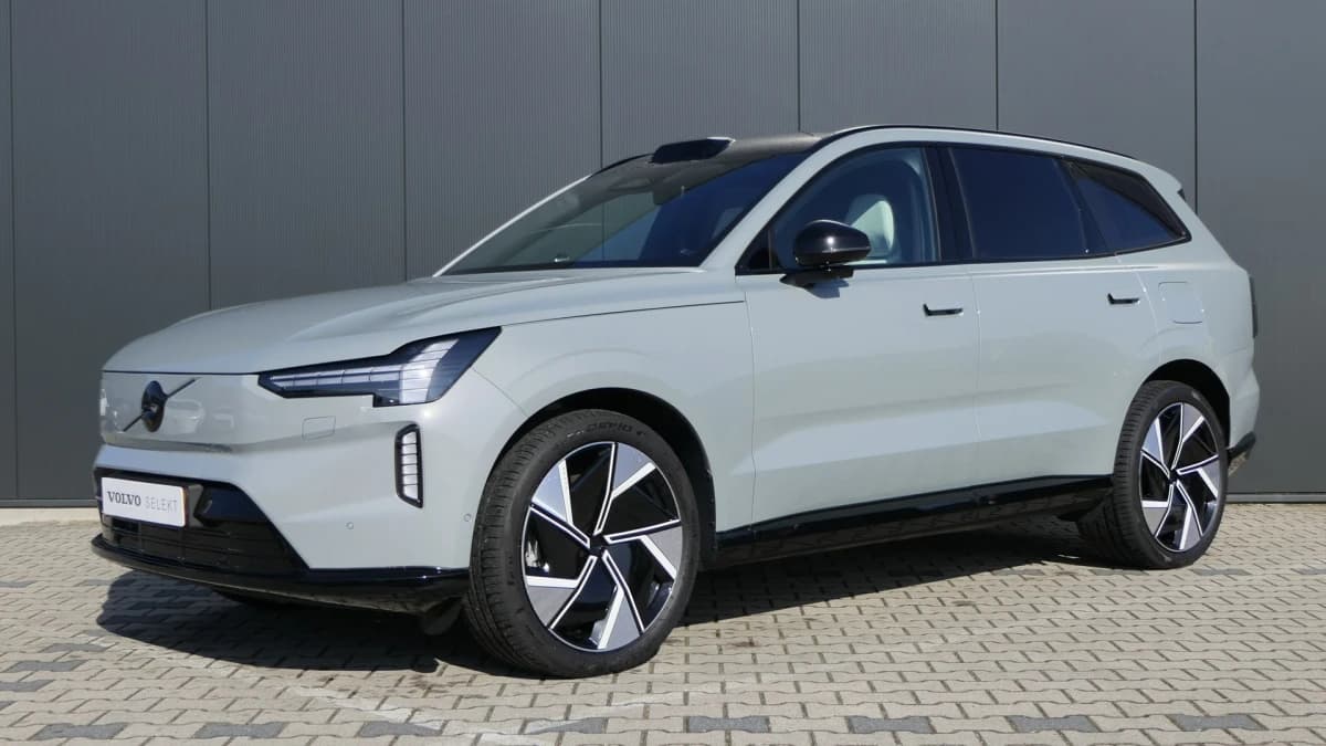 Volvo EX90 — foto 1