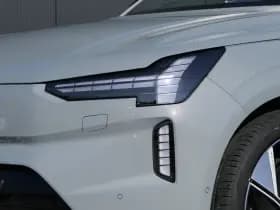 Volvo EX90 thumbnail 38
