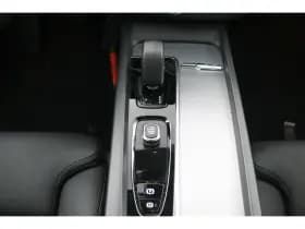 Volvo XC60 thumbnail 35
