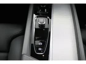 Volvo XC60 thumbnail 38