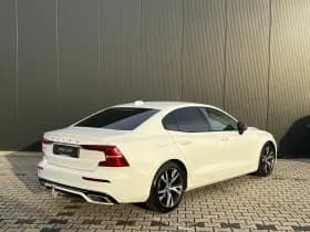 Volvo S60 thumbnail 3