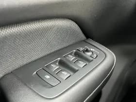 Volvo S60 thumbnail 32