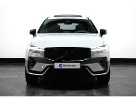 Volvo XC60 thumbnail 2