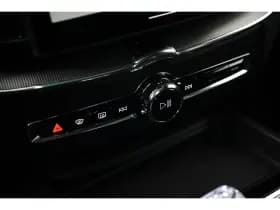 Volvo XC60 thumbnail 30