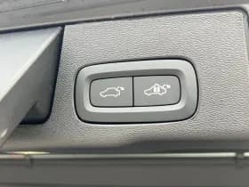 Volvo XC60 thumbnail 34