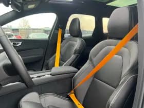 Volvo XC60 thumbnail 8