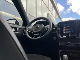Volvo XC40 thumbnail 26