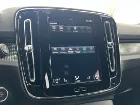 Volvo XC40 thumbnail 31