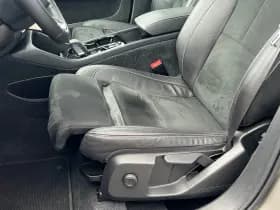 Volvo XC40 thumbnail 9