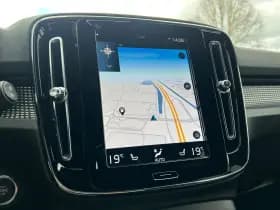 Volvo XC40 thumbnail 10