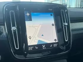 Volvo XC40 thumbnail 12