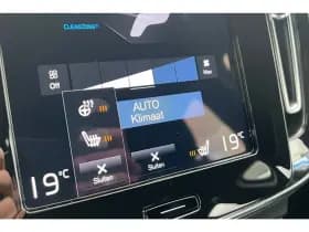 Volvo XC40 thumbnail 15