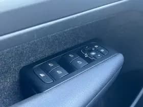 Volvo XC40 thumbnail 32