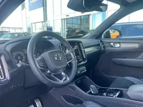 Volvo XC40 thumbnail 6