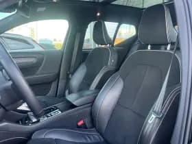 Volvo XC40 thumbnail 8