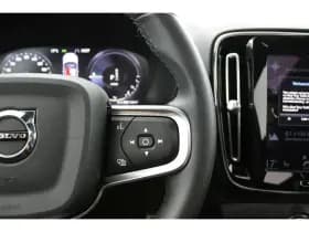 Volvo XC40 thumbnail 16