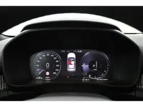 Volvo XC40 thumbnail 23