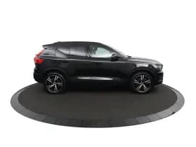 Volvo XC40 thumbnail 30