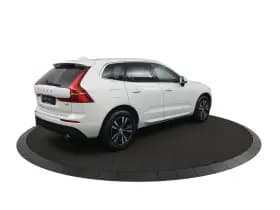 Volvo XC60 thumbnail 3