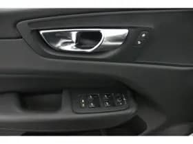 Volvo XC60 thumbnail 28