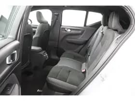 Volvo EX40 thumbnail 14