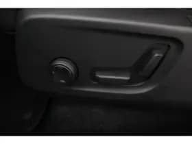 Volvo EX40 thumbnail 36