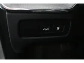 Volvo XC60 thumbnail 19