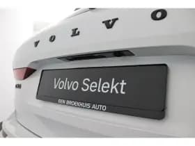 Volvo XC60 thumbnail 30