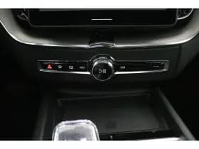 Volvo XC60 thumbnail 37