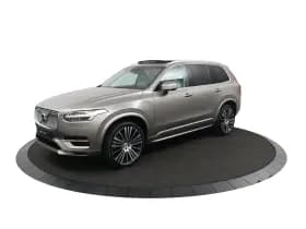 Volvo XC90 thumbnail 1