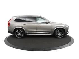 Volvo XC90 thumbnail 31