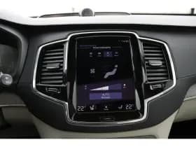 Volvo XC90 thumbnail 10