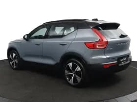 Volvo XC40 thumbnail 4