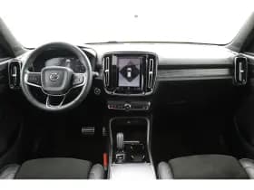 Volvo XC40 thumbnail 8