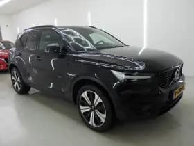 Volvo XC40 thumbnail 5