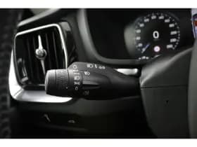 Volvo V60 thumbnail 25