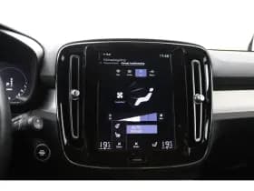 Volvo XC40 thumbnail 11