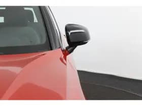 Volvo XC40 thumbnail 30