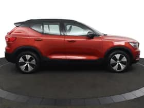 Volvo XC40 thumbnail 4