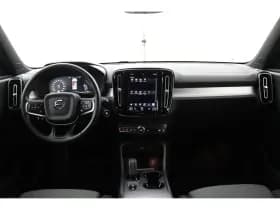 Volvo XC40 thumbnail 9