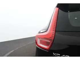 Volvo XC40 thumbnail 32